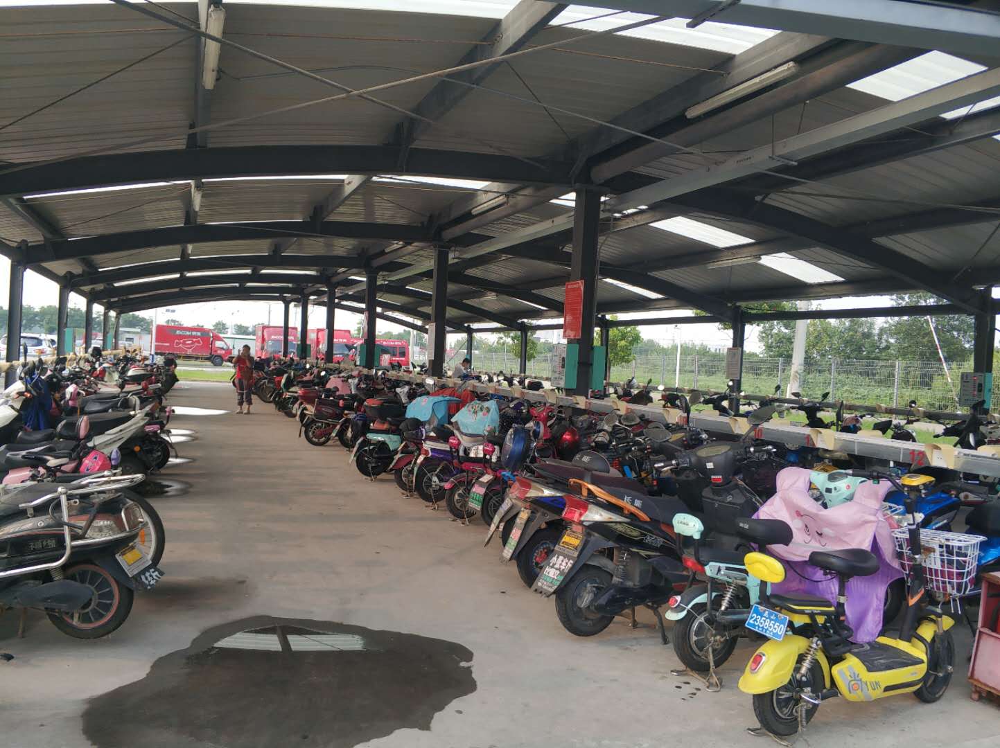 电瓶车充电站投放